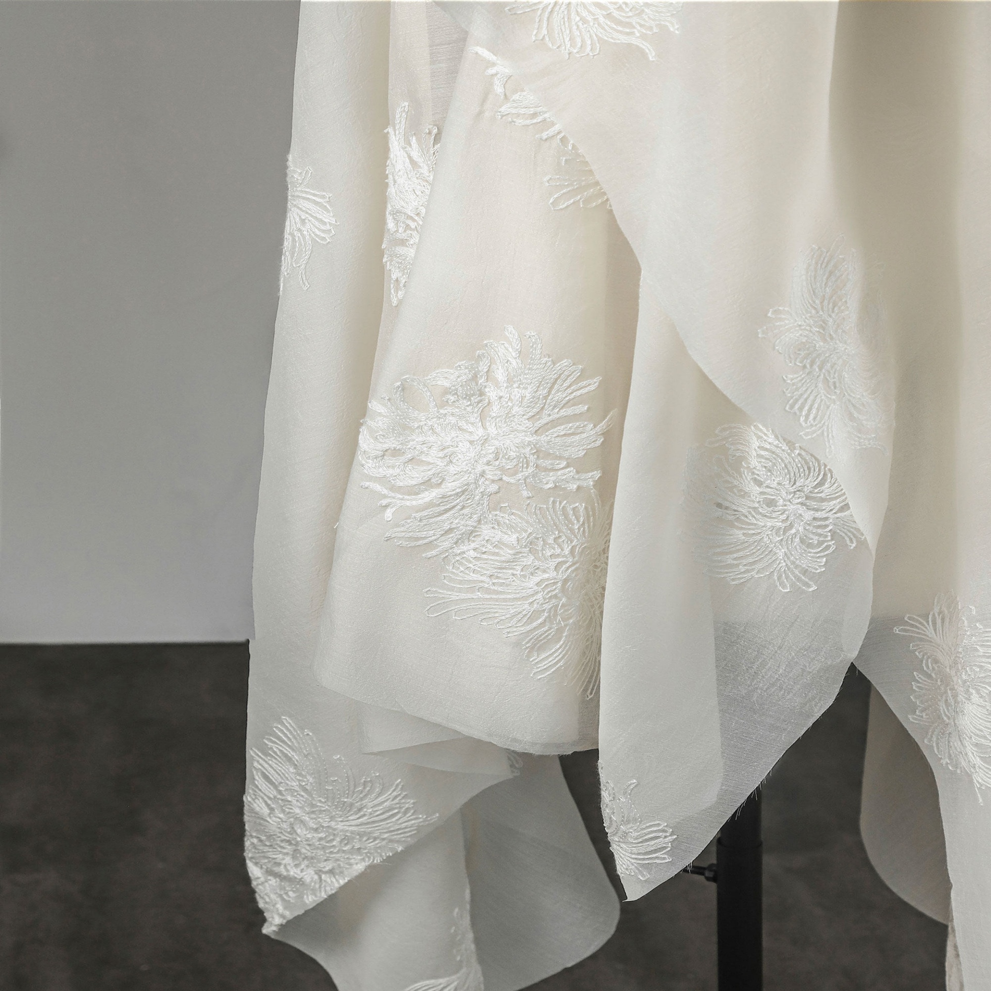 1Meter Chrysanthemum Embroider - Home Textiles Importers In Usa 评论和价格