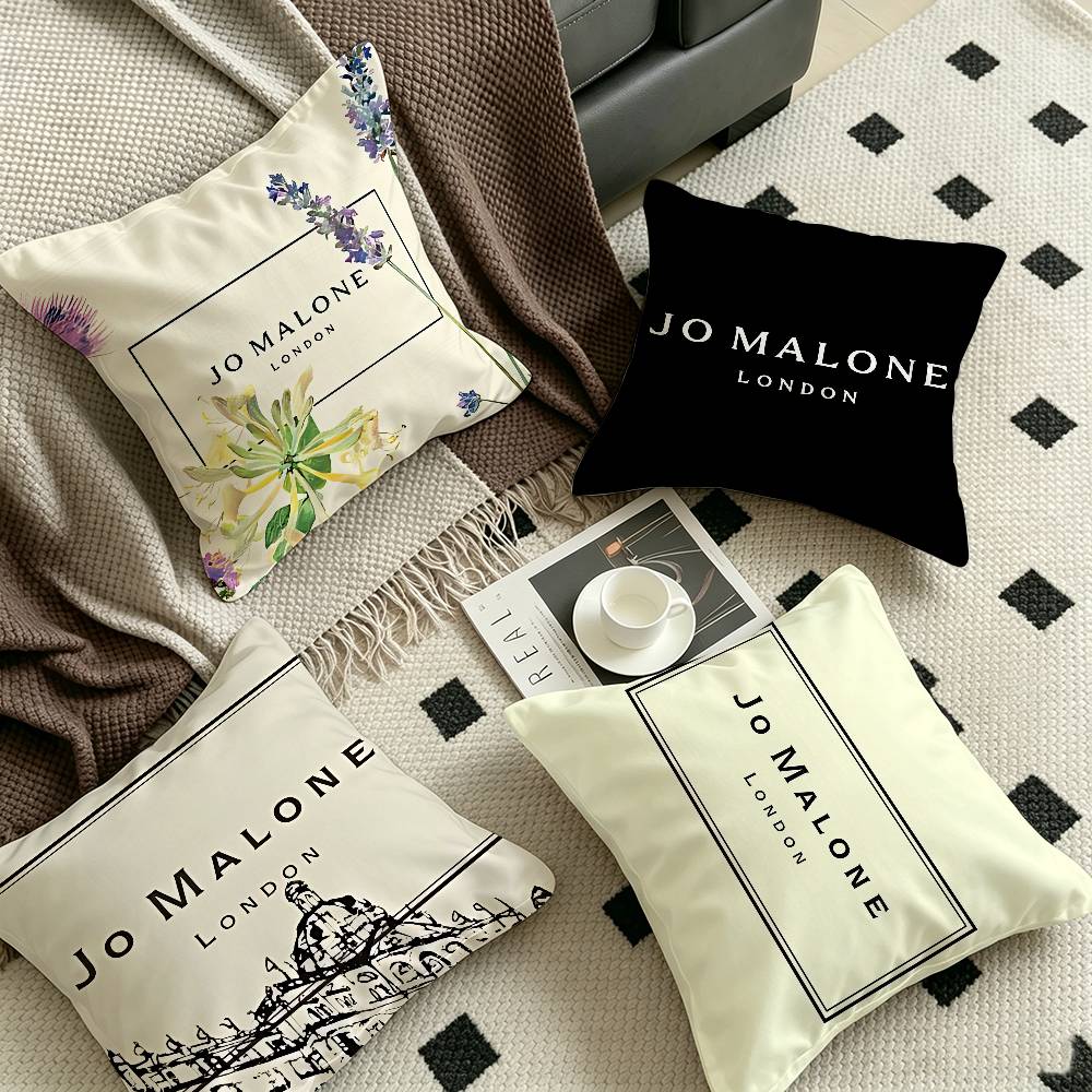 J-Jo M-Malone L-LOGO Cushion C - Home Textiles Logo 评论和价格